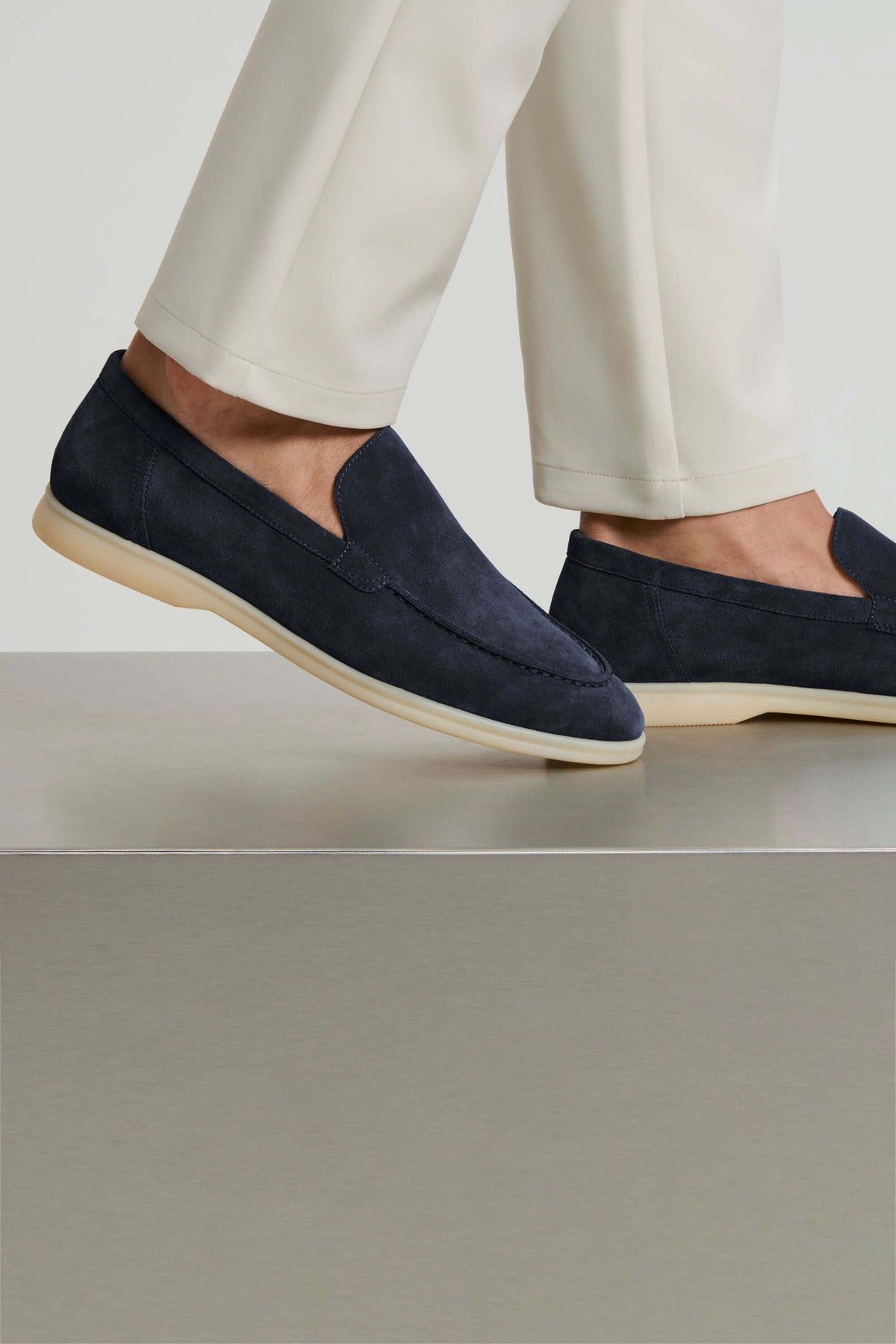 THE CLASSIC SUEDE LOAFER