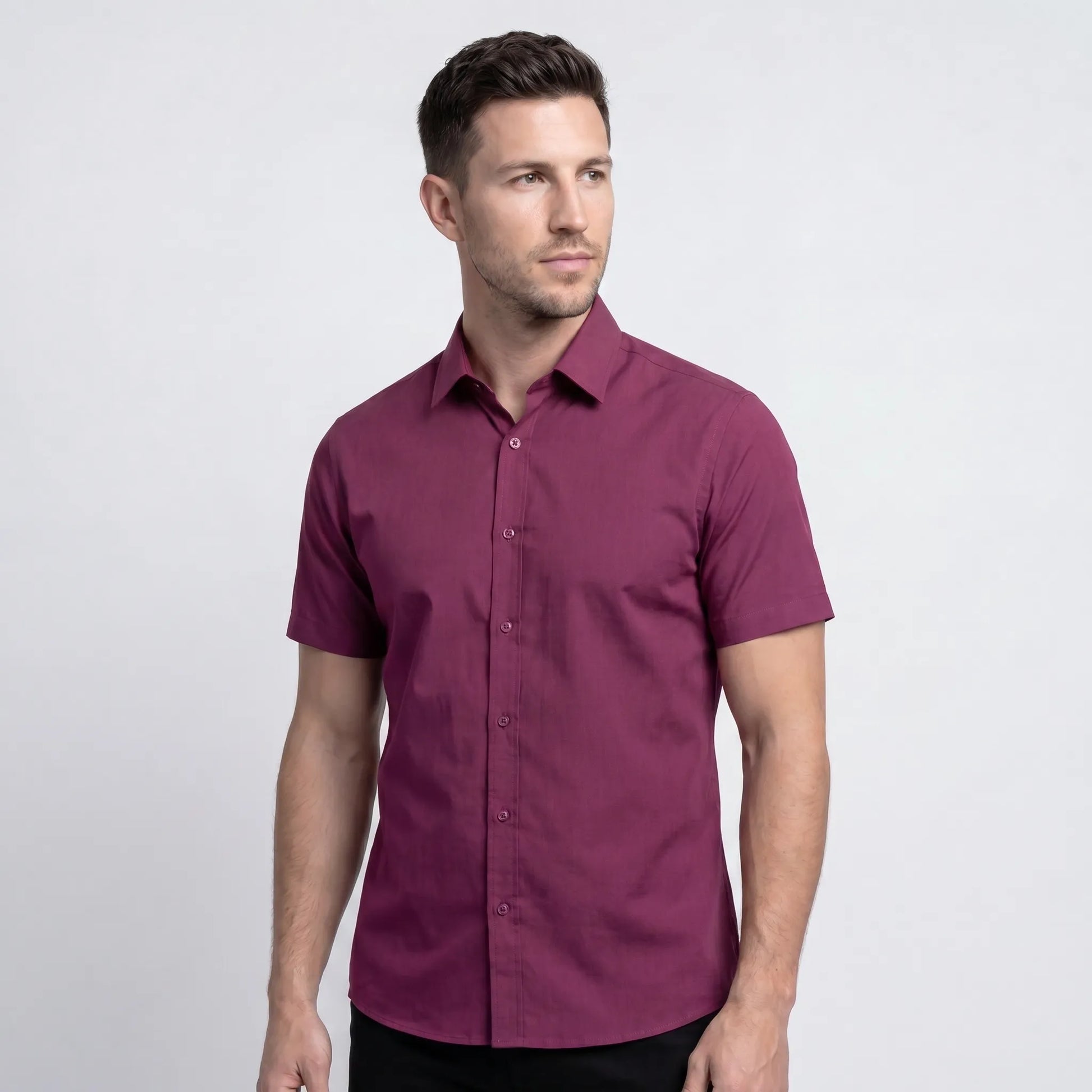 Chemise Ajustée à Manches Courtes